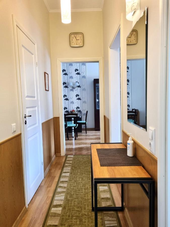 Classic Apartments In Old Town Tallinn Kültér fotó